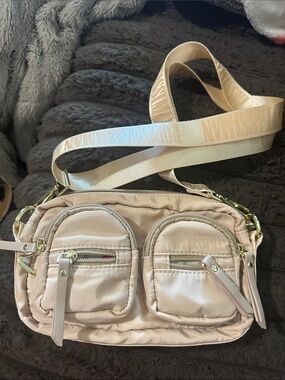 Poppy Lissiman crossbody